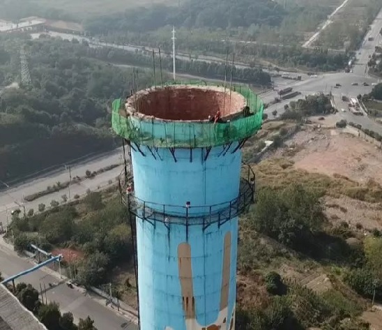 石家莊煙囪人工拆除——安全快捷