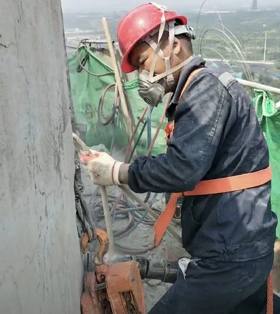 杭州水泥煙囪拆除公司：技術(shù)創(chuàng)新，服務(wù)安全