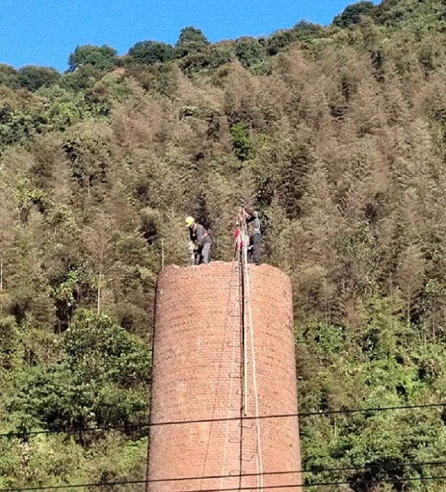 鍋爐煙囪拆除如何專業(yè)安全拆除？答案在這里！